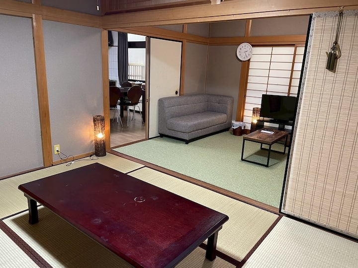 最大13名｜家族・グループ歓迎｜観光・買物便利な広島駅徒歩圏一棟貸し - Hiroshima, Japan