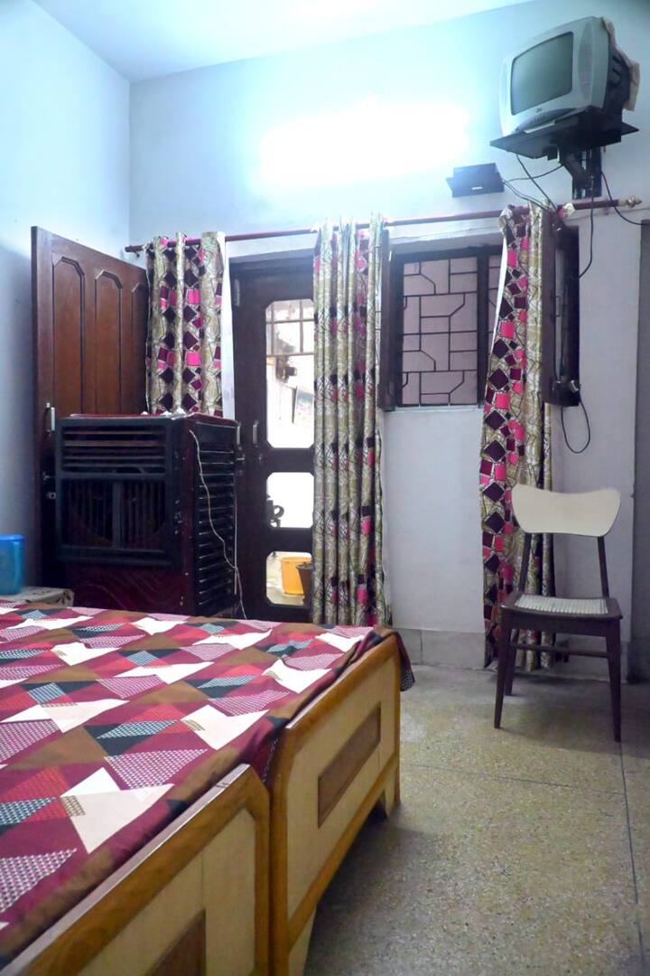 Cooler Attach Bath Room @ Maa Ganga Haveli - Haridwar