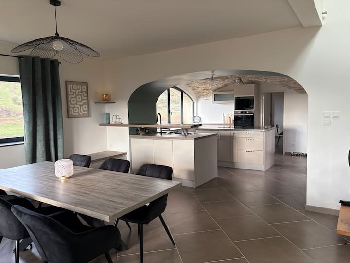 Logement 6 Personnes Dans Mas Provençale - Aubenas
