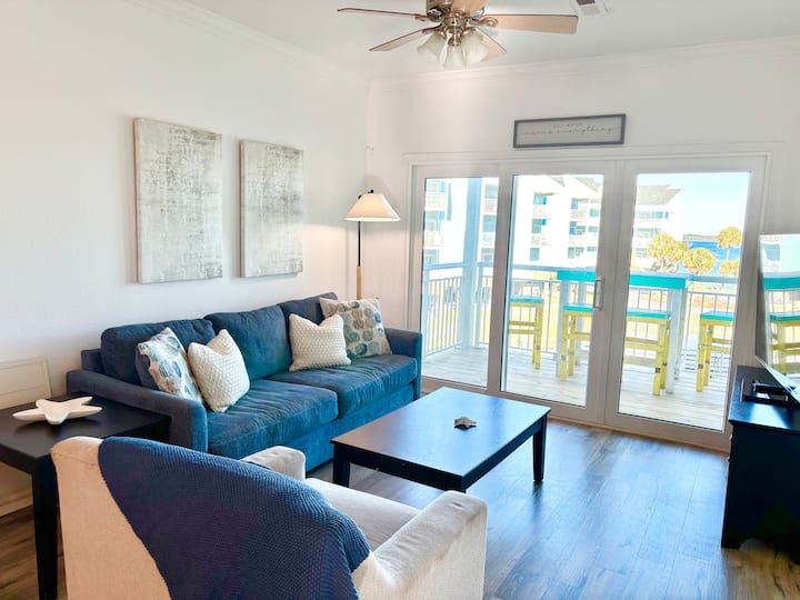 Pearls & Tides Beach Condo A-6+pool+beach Access - Pensacola Beach, FL