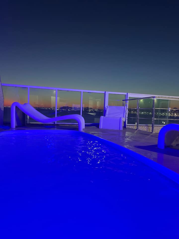 Magnífica Cobertura Com Vista Para O Mar - Guarapari