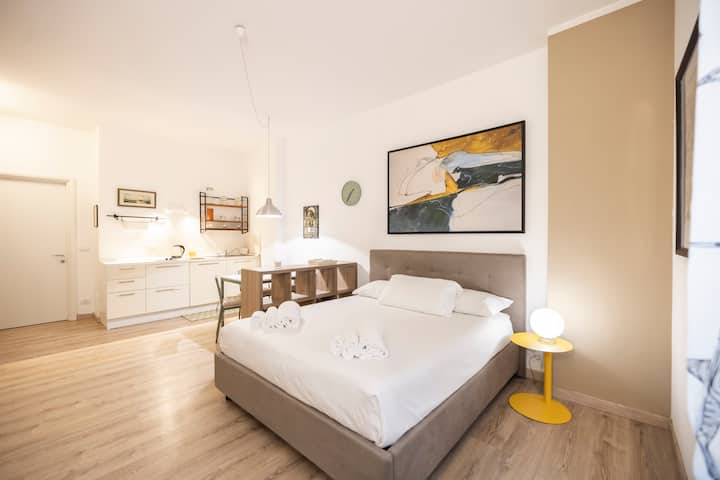 Cozy Studio Apt In Turin Center, 200m Metro Access - Torino