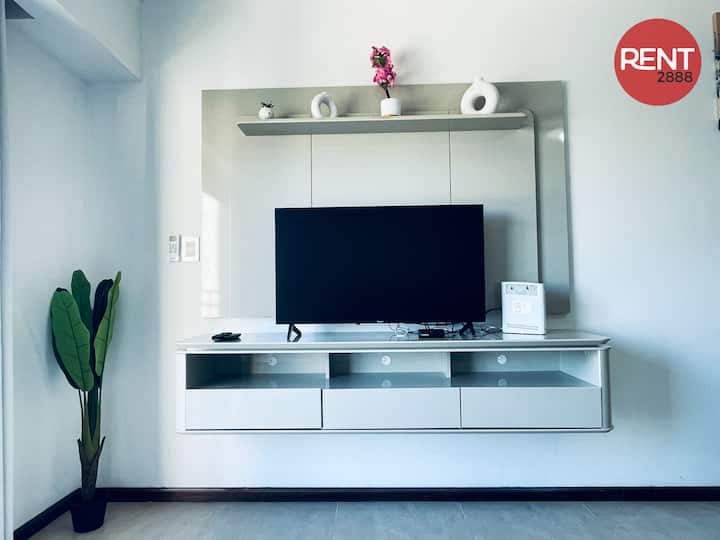 Departamento monoambiente con balcón en Constitución