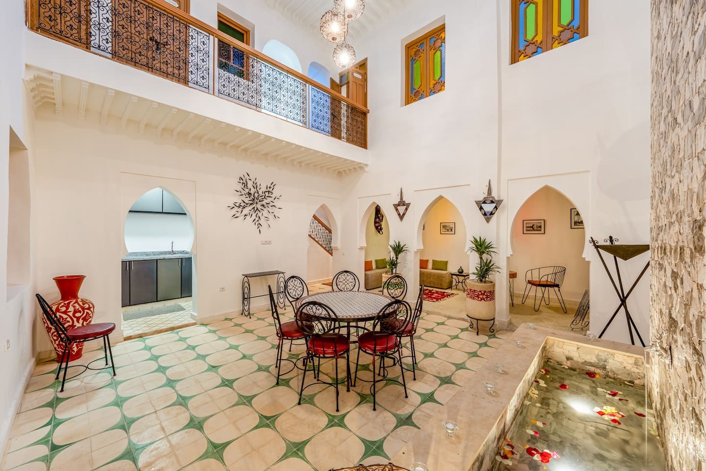 Riad Cherifa- Breakfast Jacuzzi Terrace