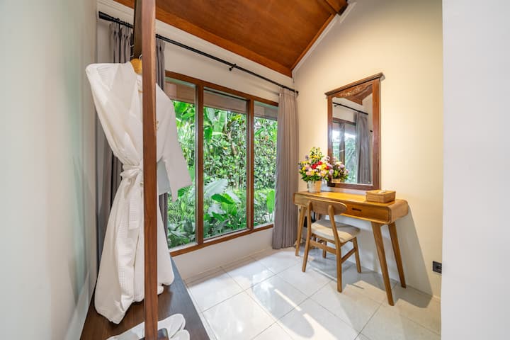 Boutique 1br In Central Ubud W Pool, Patio&balcony - Ubud