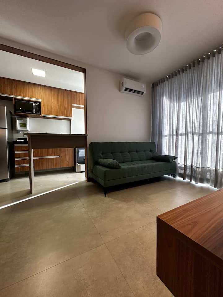 Quarto E Sala Em Itapuã, Aprox. 300m Da Praia! - Vila Velha
