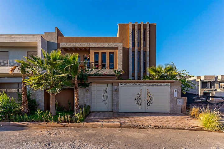 Villa With Private Pool Only Family - Marrakech