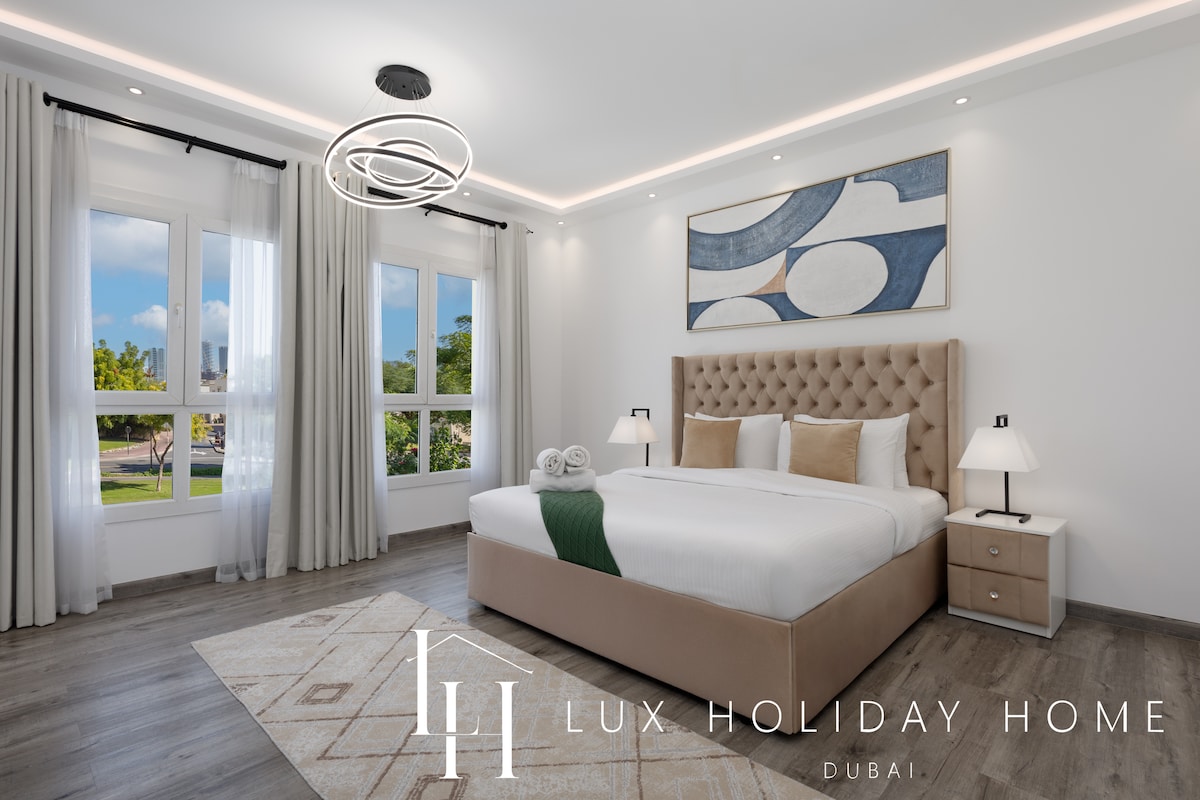 LUX | The Serene Springs Villa 2