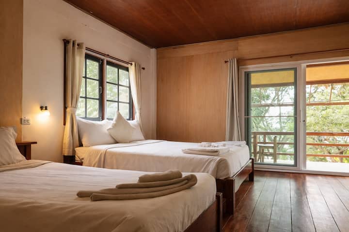 Family Bungalow - Private Beach - Ko Tao