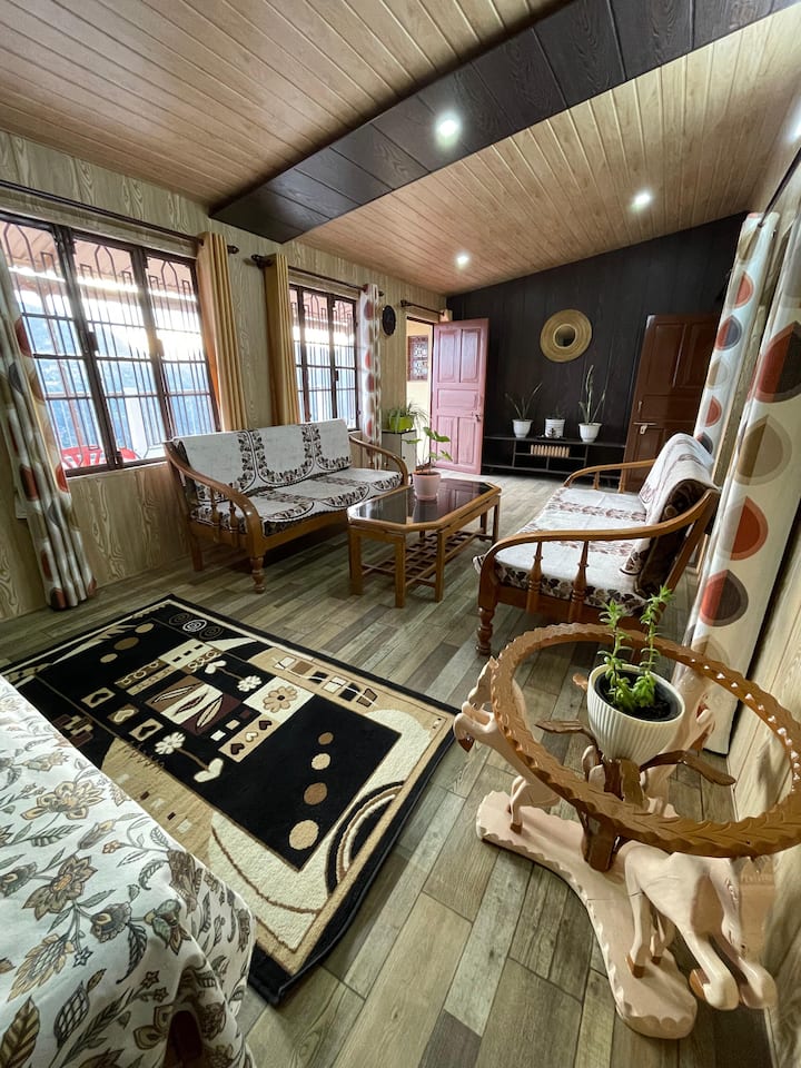 Nainiview Homestay - 奈尼塔爾