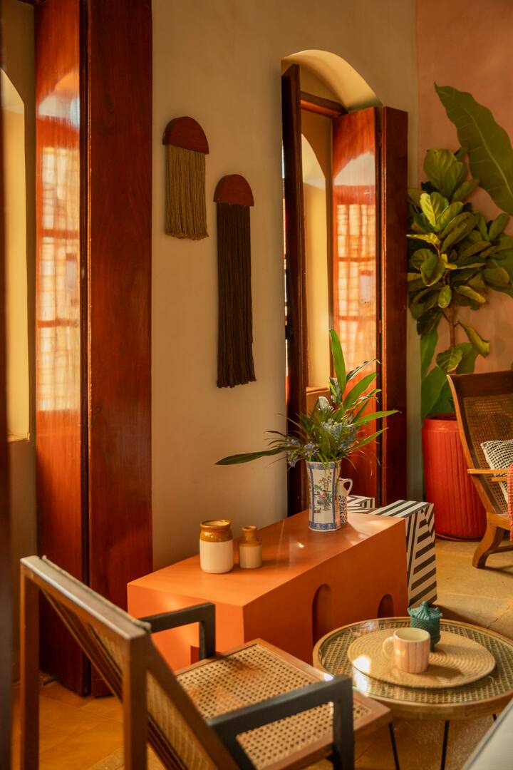 Living room image 8