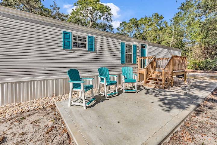 Easy Living Lodge-your Home Away From Home - Murrells Inlet, SC