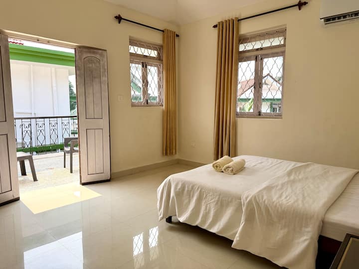 Bedroom 1 image 1