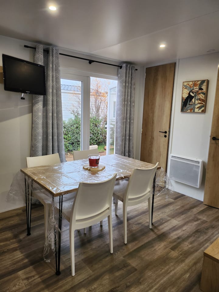 Mobil Home 6 Pers, Avec Spa (Elo) - Saint-Gilles-Croix-de-Vie
