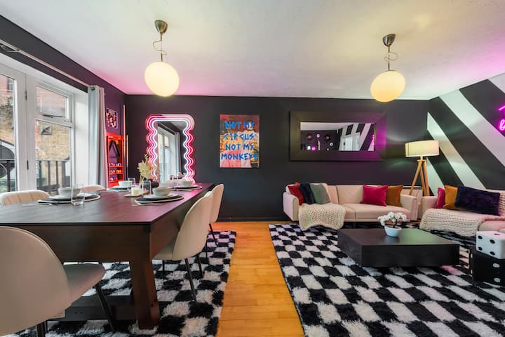 Sleeps 6 | 1 Minute Walk To Camden Market + Wifi - Newcastle University London