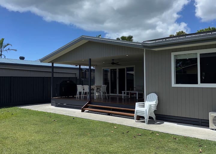 Spacious 3br Home W/yard, Near Coolangatta - Coolangatta