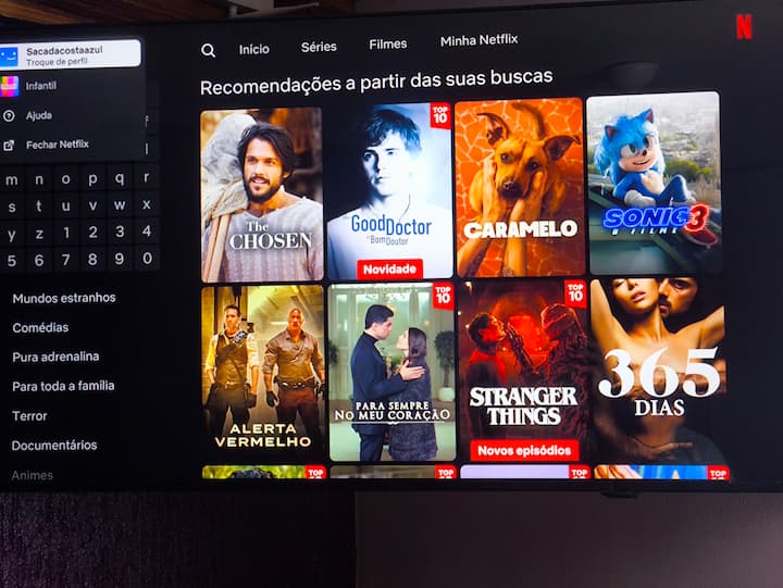 Netflix está disponible para que disfrutes de tus series y películas favoritas.