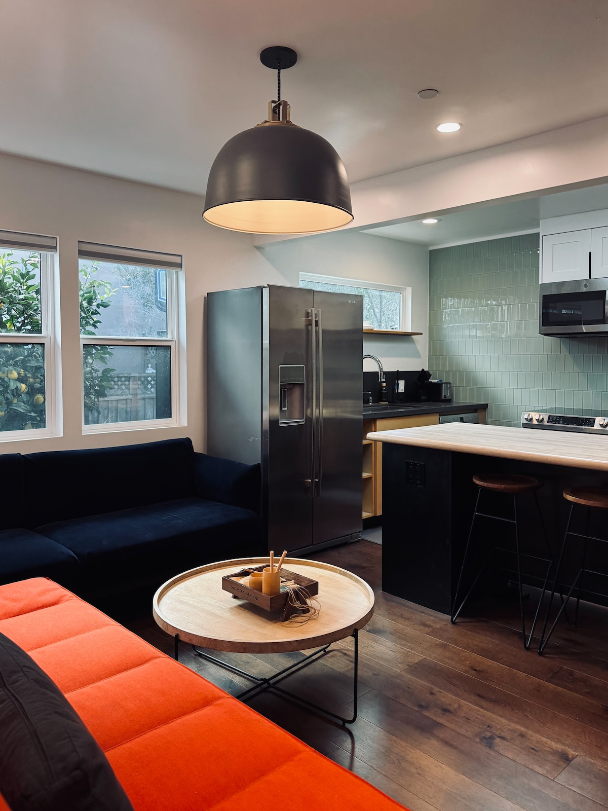 Successful Airbnb property: Charming 1BR Private Retreat 5 Min to Santana Row in West San Carlos / Burbank