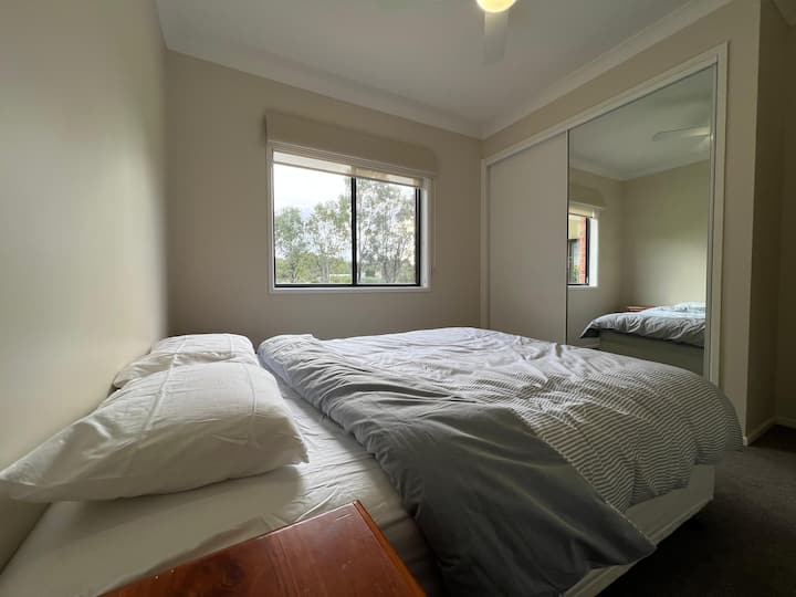 غرفة النوم 1