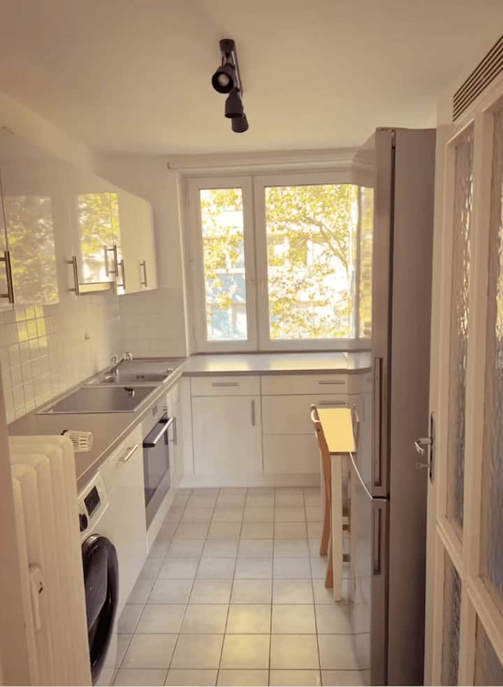 Modern Balcony Room Near Hauptwache - Frankfurt