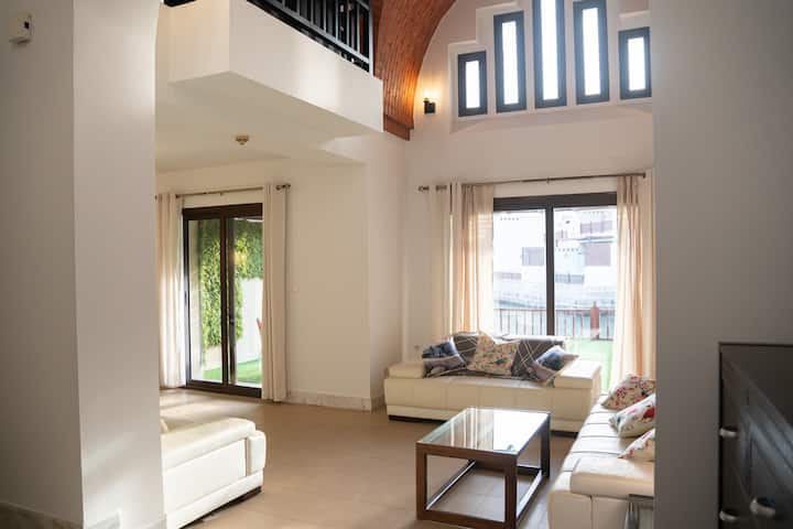 •	Cozy Villa At Cove Rotana Resort - Ras al Khaimah
