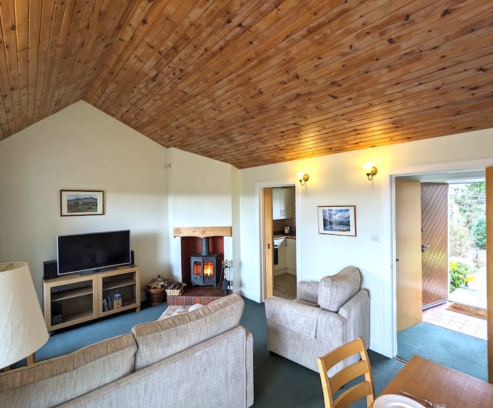 Begrum Cottage Dog Friendly Self Catering Cottage. - Kelso