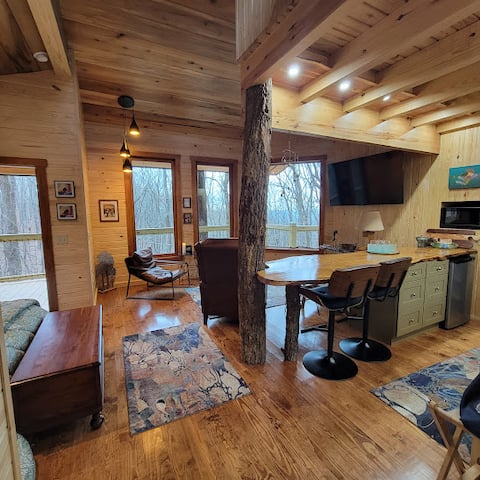 Top Airbnb: Branch Treesort - Owl's Roost in Fort Payne