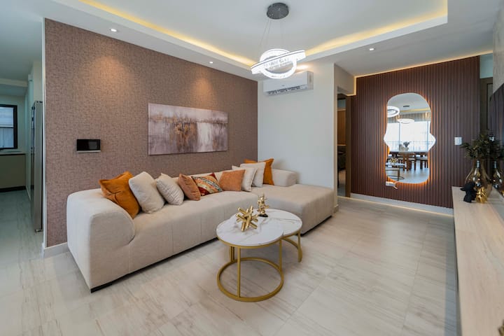 Luxury 3br Retreat With Pool, Gym & City Views - Santo Domingo