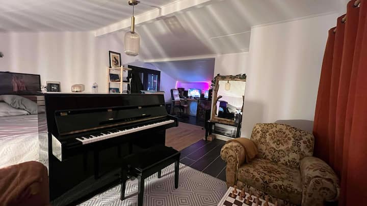 Room 3 - Soulac-sur-Mer