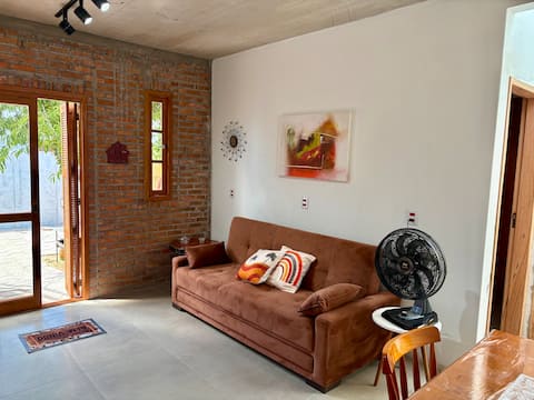 Top Airbnb: House one block from the sea with pool in Rio Grande Do Sul