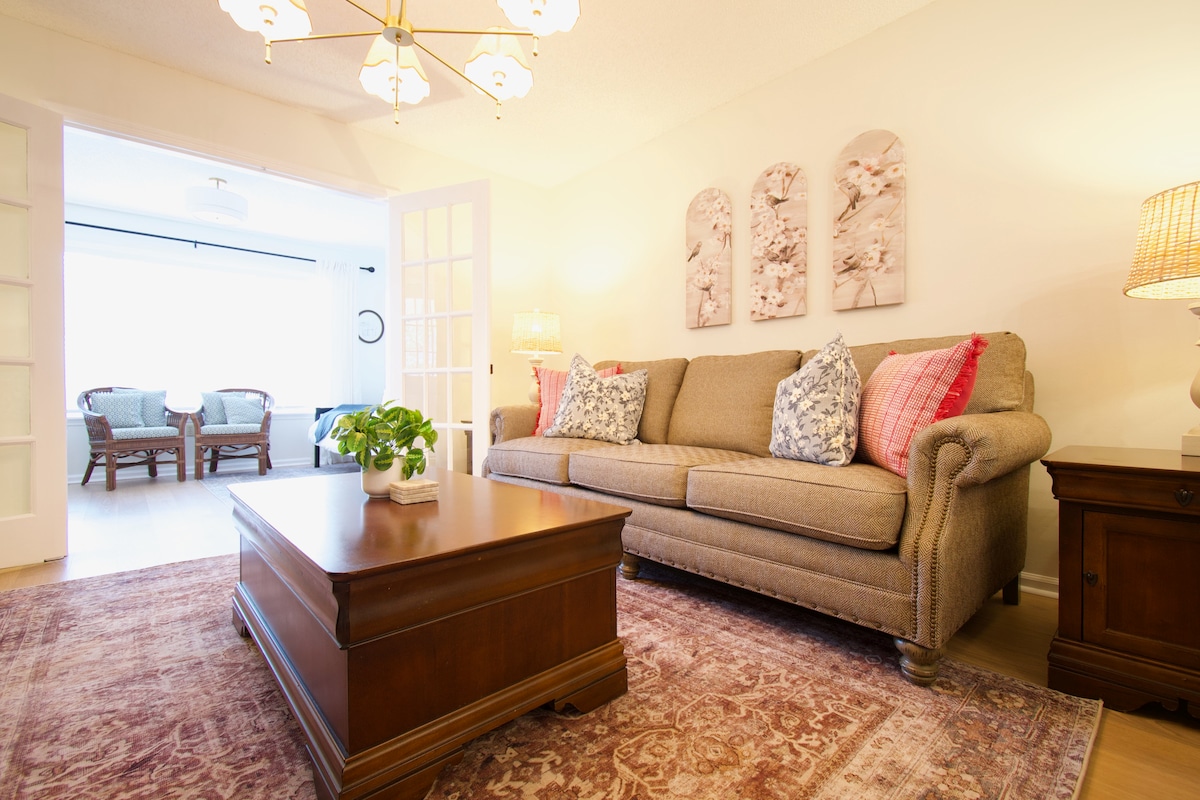 Top performing Airbnb: Family-Friendly 4 Beds | Central & Fenced Yard in Valdosta