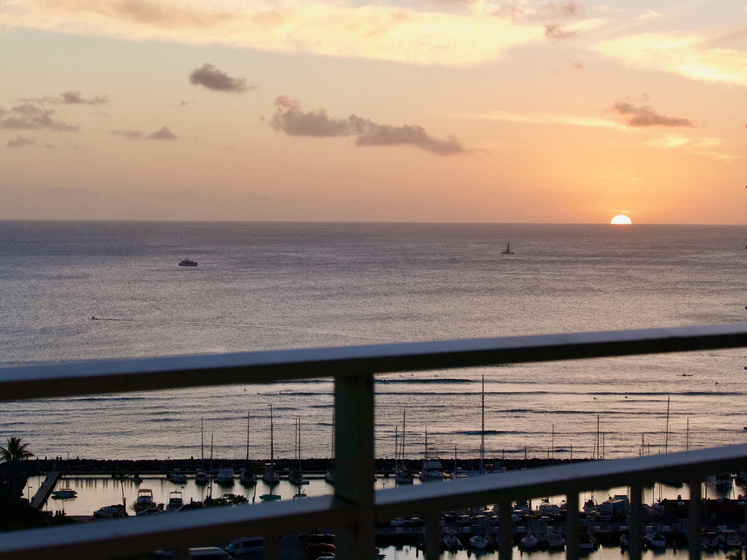 Resort in Honolulu · ★5.0 · 1 bedroom · 2 beds · 1 private bath - Image 34