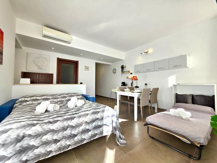 [200 M De La Mer] 2 Pièces Avec A/c Et Parking - Borghetto Santo spirito