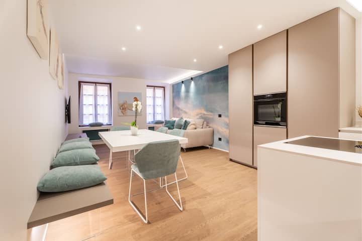 Casa Smeraldo – Elegant Living In Riva Old Town - Riva del Garda