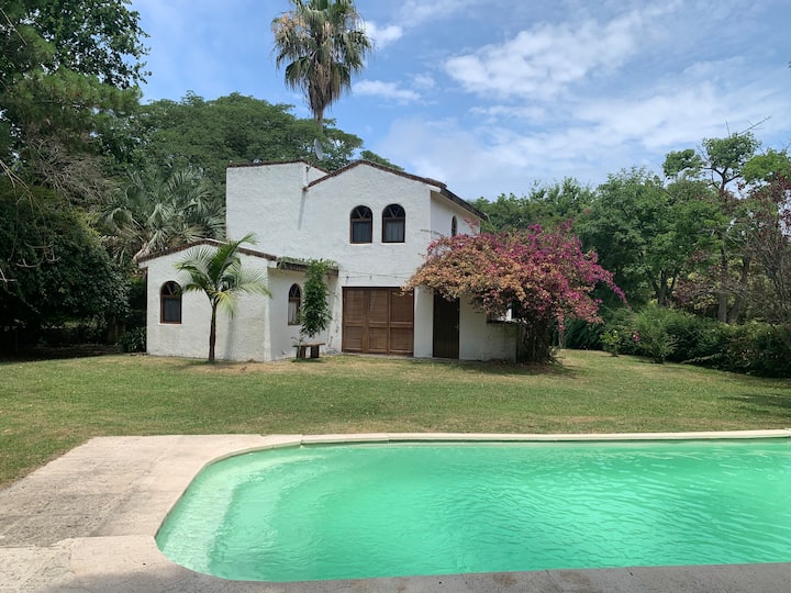 Casa Con Piscina Y Gran Parque A 200 M De La Playa - Urugwaj