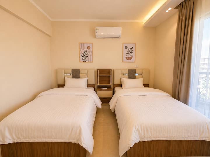 Neo Perfect 2 BDR In Rehab City: Bedroom 2