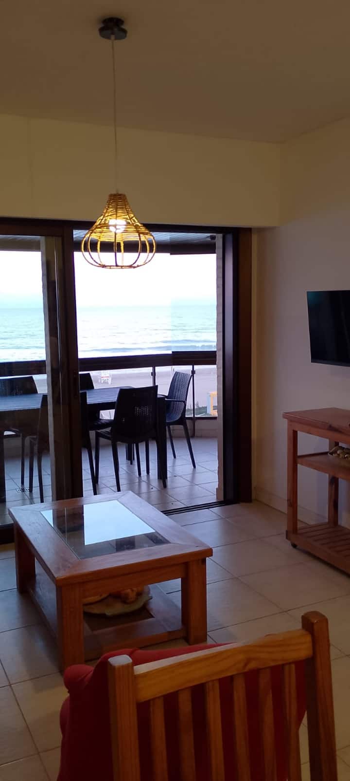Depto. Frente Al Mar/vista úNica, Pileta Y Cochera - Pinamar