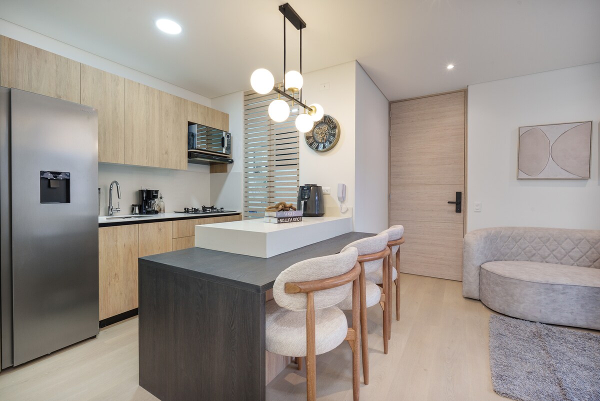 Picture of Modern 2-bedroom apartment with balcony in Poblado - Apartments for ...