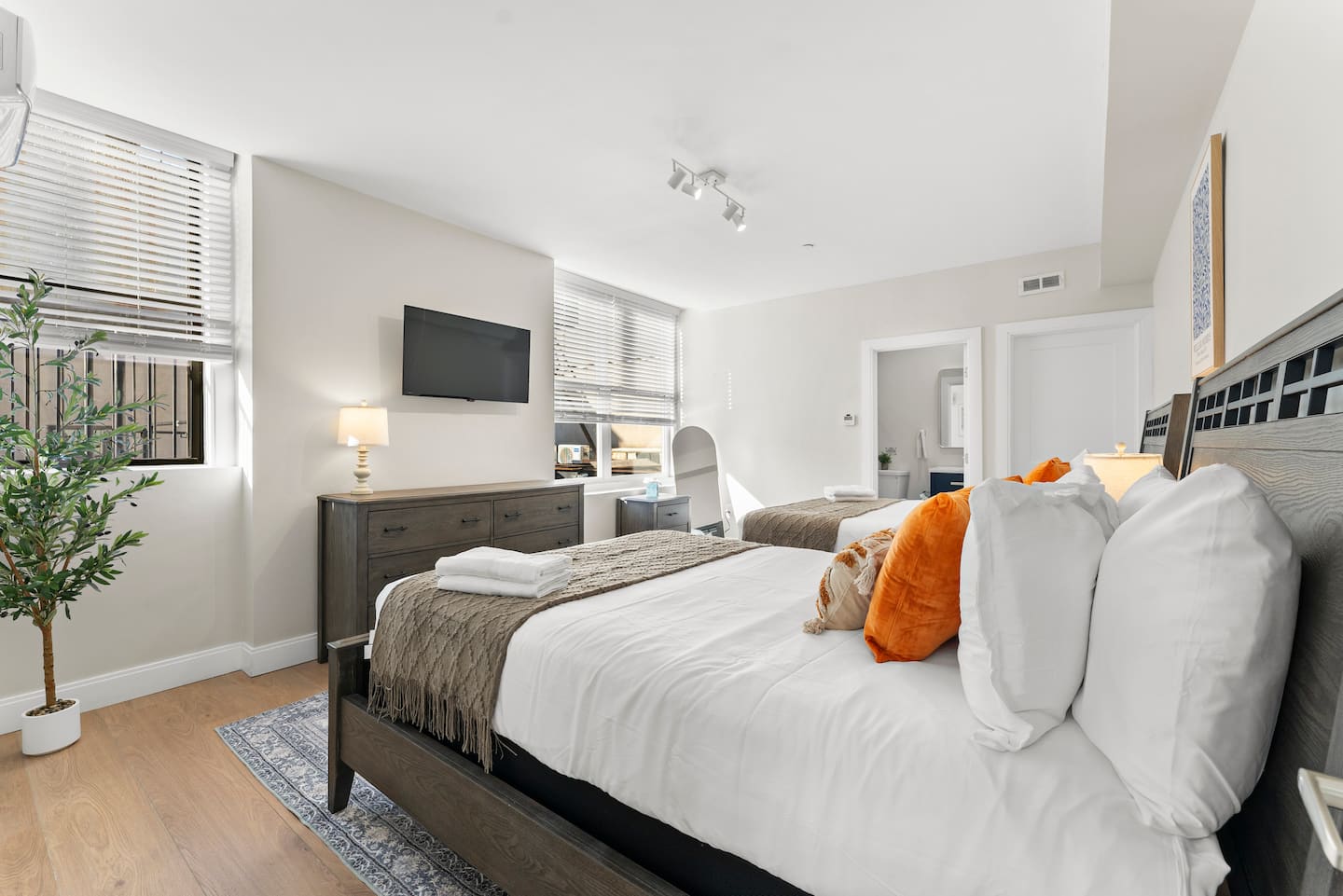 Downtown - Boston All Lodging and Accommodation | cozycozy