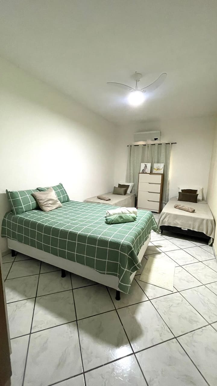 საძინებელი 1