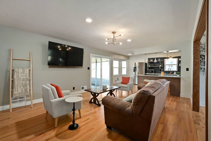 Spacious House 14 Guest! ! ! Soccer Cup - Kansas City