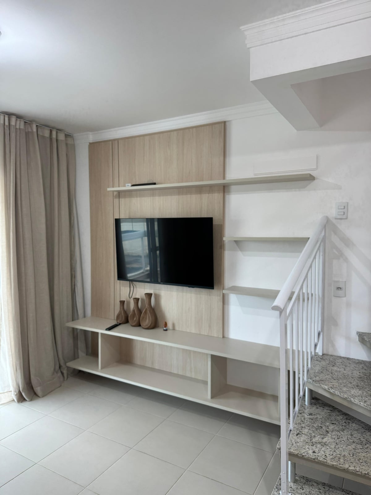 Top Airbnb: Duplex Sea Retreat - 120 m² | Beach + Penthouse em Bombinhas