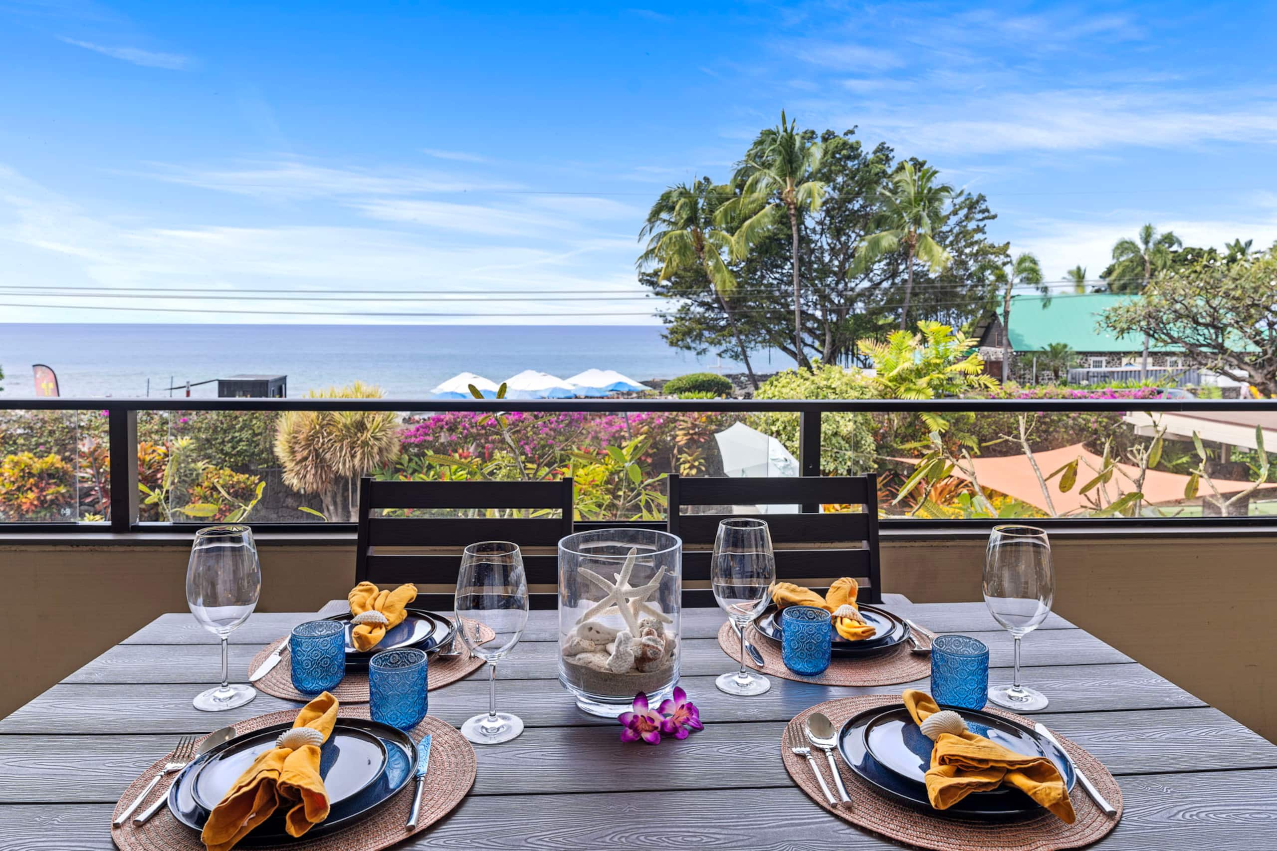 Fabulous Oceanview 2/2 Condo w/Central A/C In Kona - Image 1