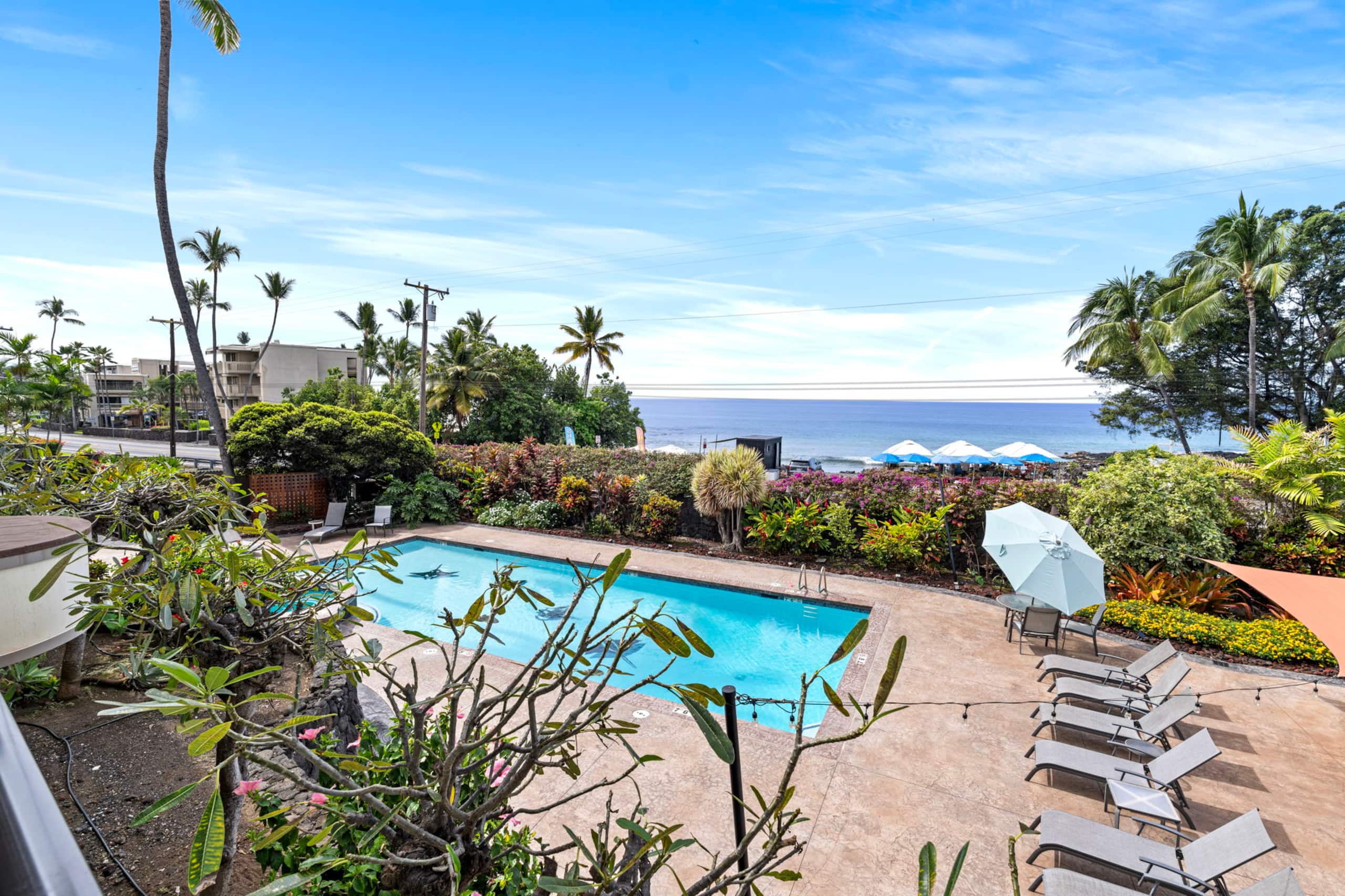 Fabulous Oceanview 2/2 Condo w/Central A/C In Kona - Image 40