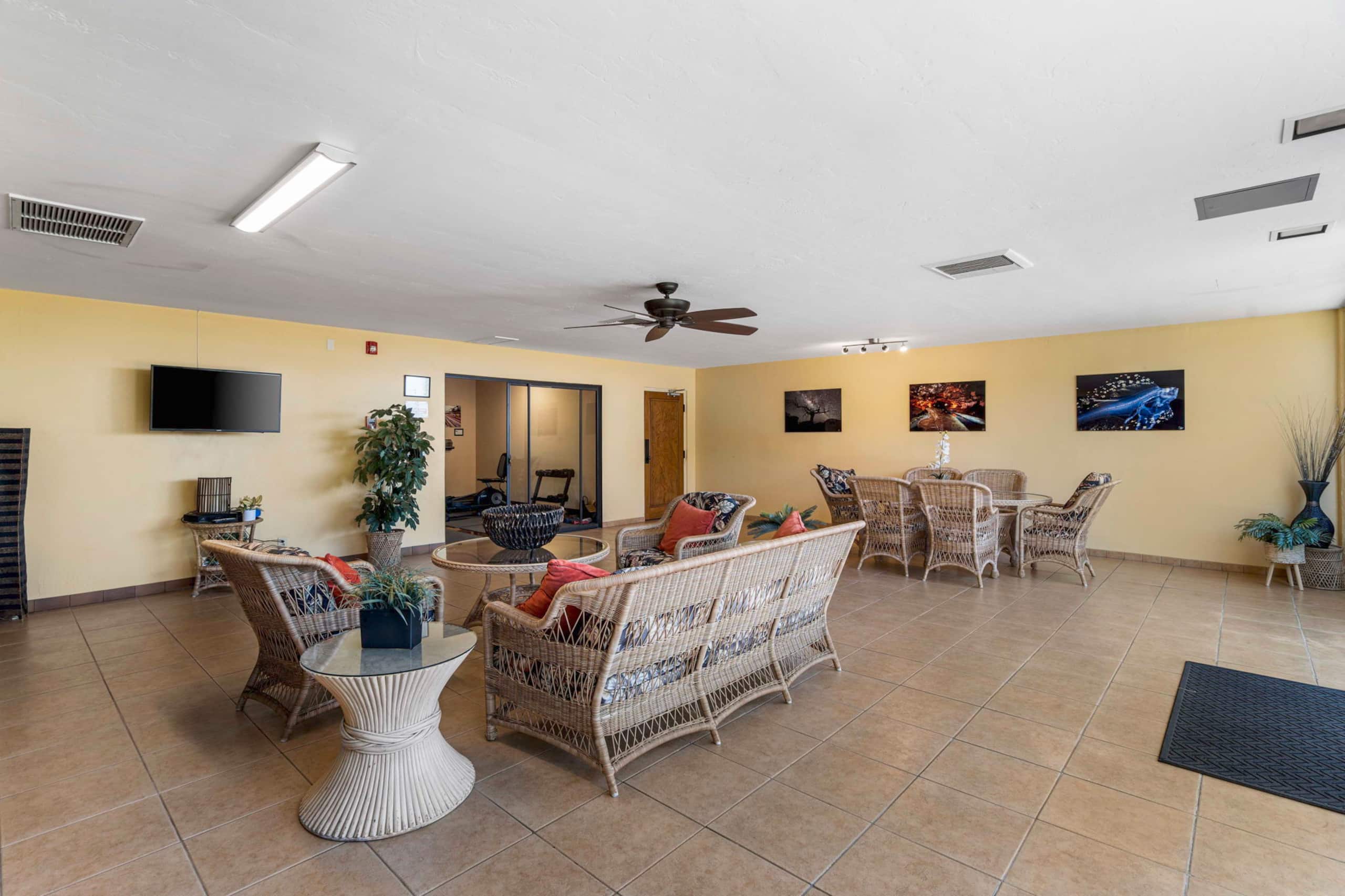 Fabulous Oceanview 2/2 Condo w/Central A/C In Kona - Image 31