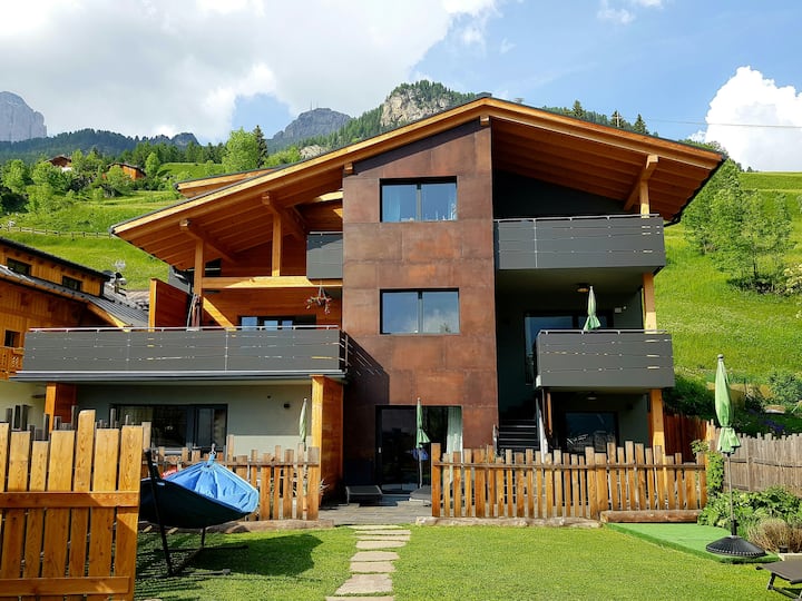 Appartement Confortable Au Pied Des Dolomites - Canazei
