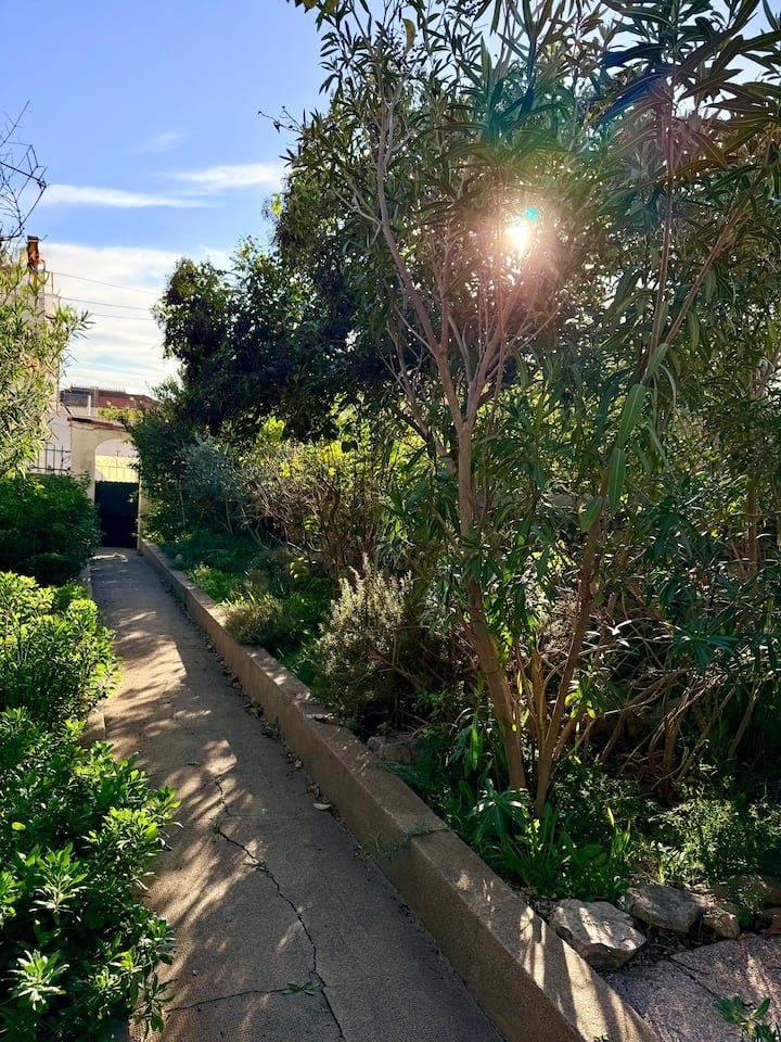 Jolie Maison Arborée Quartier Calme - Toulon