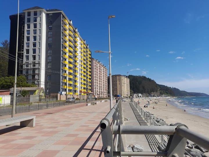 Departamento En Bellavista, Tomé Frente A La Playa - Tomé