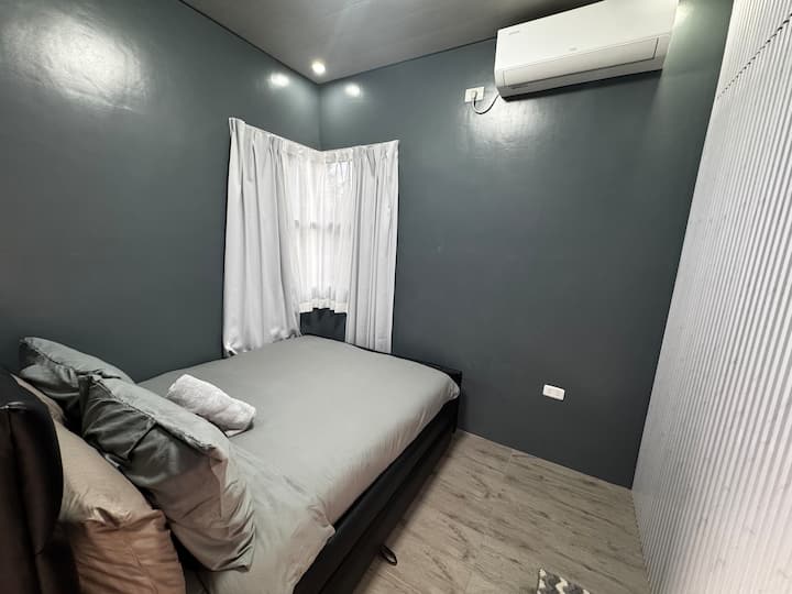 Cozy Rooftop Tiny Home Overlooking Mt. Apo - Kidapawan City