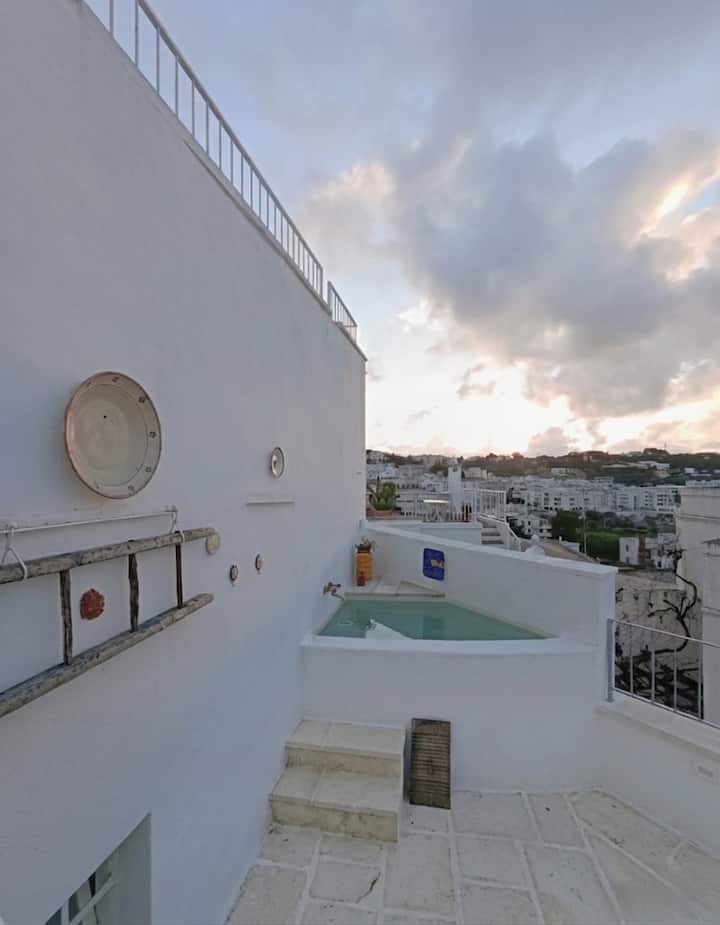 Terrazze Porta Nova
Terrace And Panoramic Bathtub - Ostuni